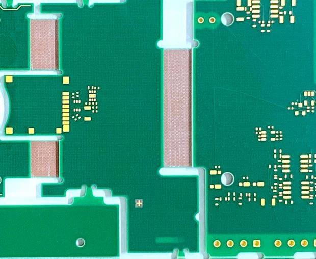 Pcb semiflexible de control industrial